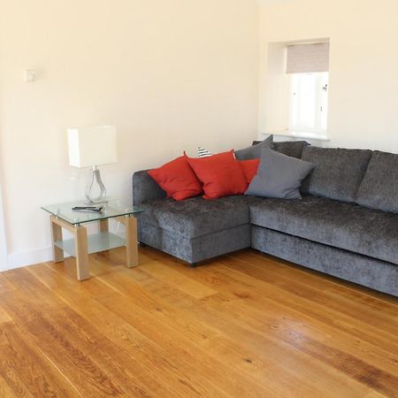 Stratfield Mortimer Little Park Farm Queen Anne Farmhouse & Apartments المظهر الخارجي الصورة