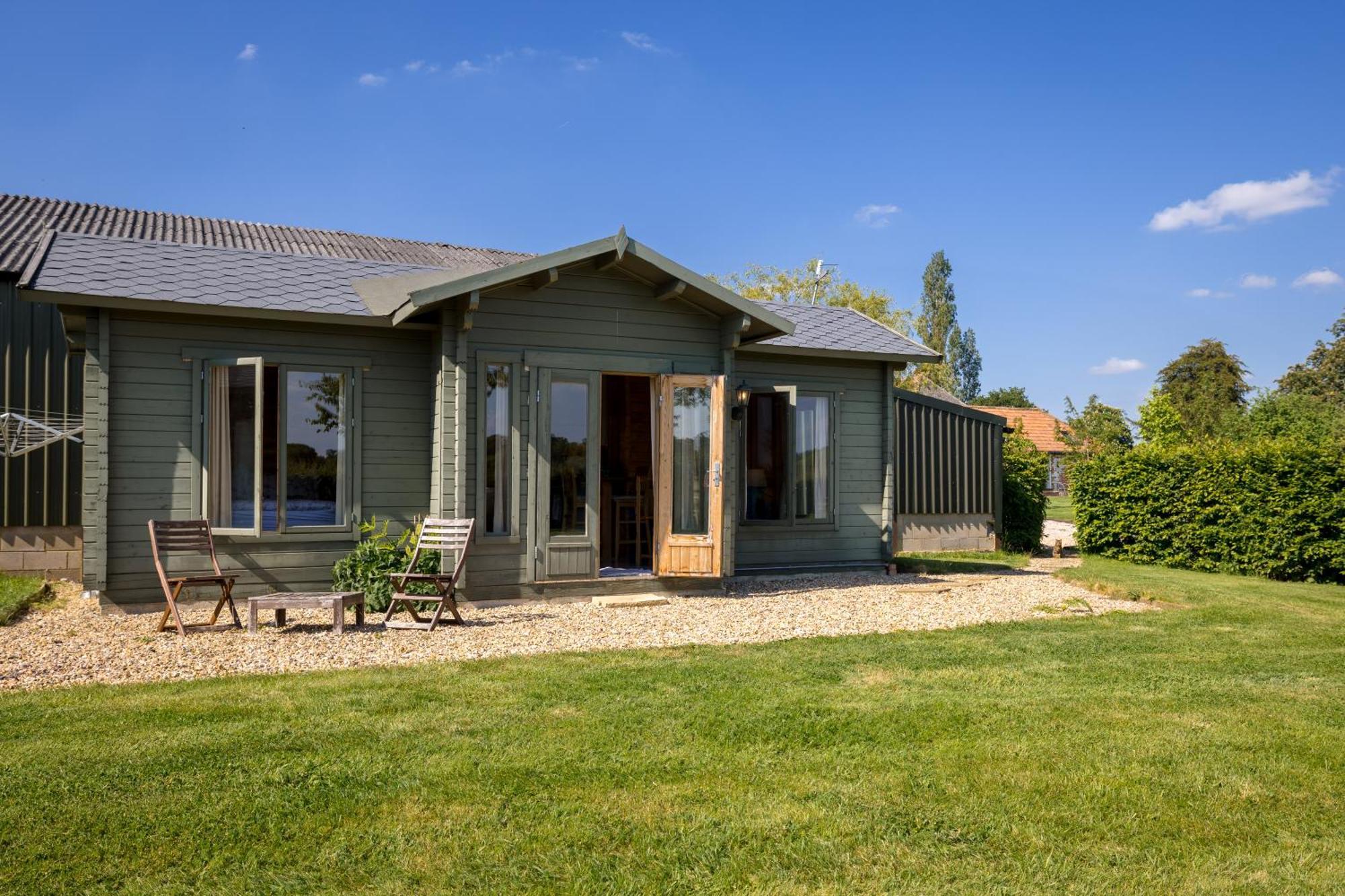 Stratfield Mortimer Little Park Farm Queen Anne Farmhouse & Apartments المظهر الخارجي الصورة